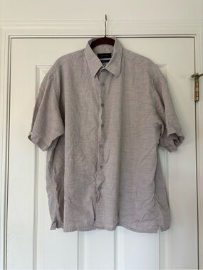 SAND Men's Short-Sleeve Button-Down Shirt in Light Gray